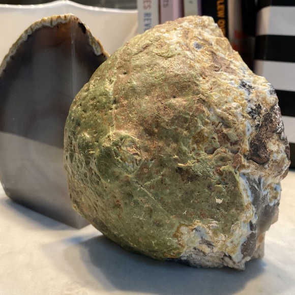Agate Geode Bookends - Picture 5 of 13